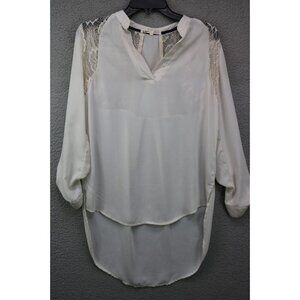 Jolt Ivory Long Sleeve Roll-Tab Sleeves Blouse-Hi Lo-Medium-Lace Trim